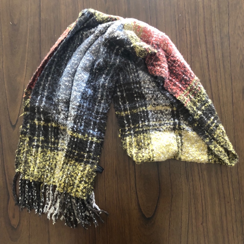 Women’s Scarf